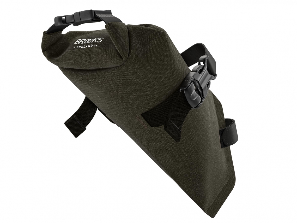 Brooks Scape Saddle Roll Bag Zadeltas Modder Groen