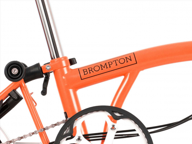 Brompton C Line Explore Hoog met Rack Vuur Koraal