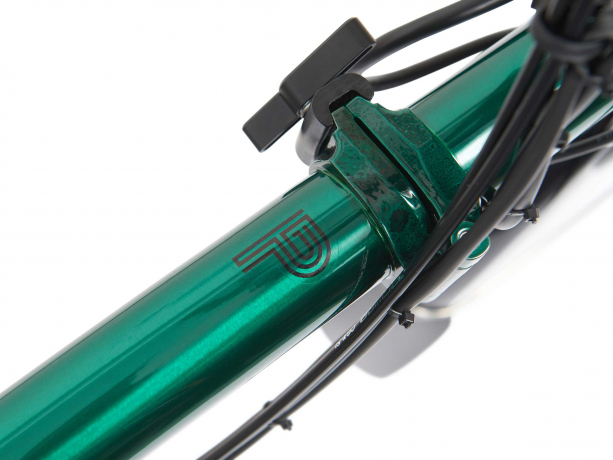Brompton P Line Urban Hoog met Rack Emerald Lacquer
