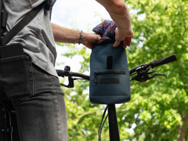 Brompton Waterproof Pouch Cobalt