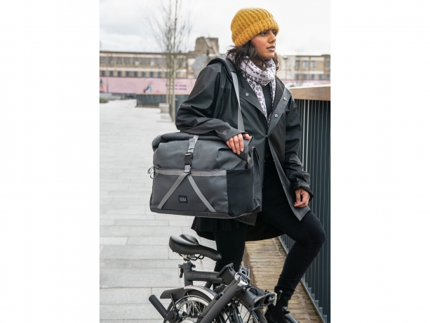 Brompton Borough Roll Top Bag L Donker Grijs incl. Frame & Regenhoes