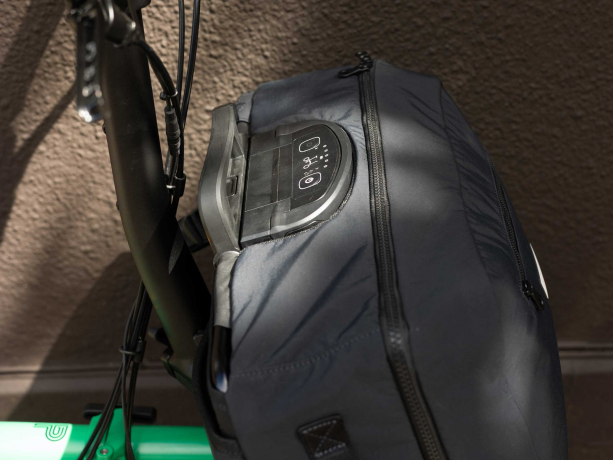 Brompton Electric Backpack Medium Black