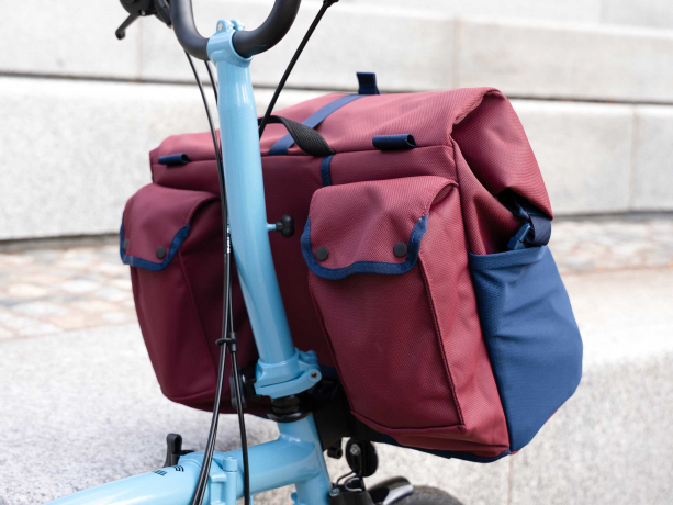 Brompton Roll Top Bag Large Plum Red incl. Frame