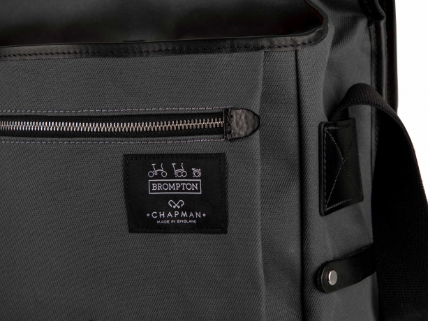 Game Bag Medium incl. frame en hoes Rookgrijs