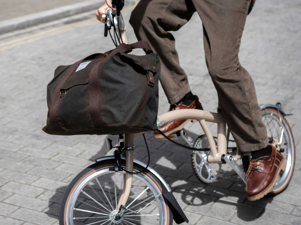 Brompton Barbour x Brompton Wax Cotton Holdall Olijfgroen