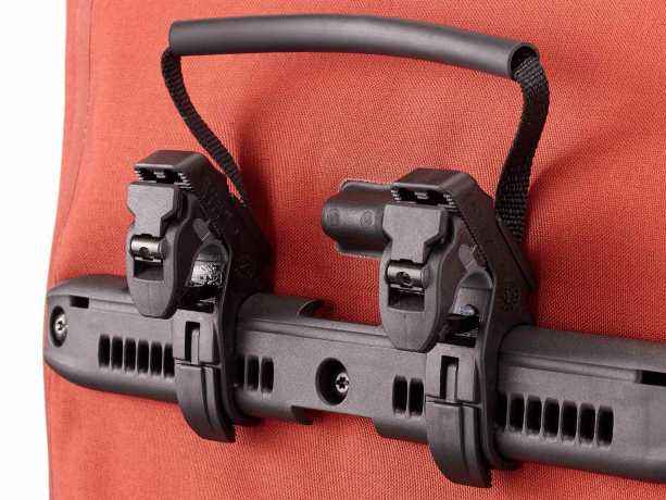 Ortlieb Vario Plus QL2.2 Fietstas-Rugzak 26L Dark Chili