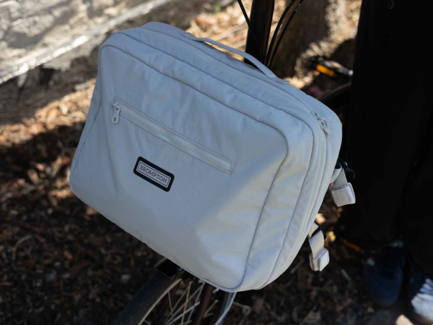 Brompton Backpack Medium Ivory