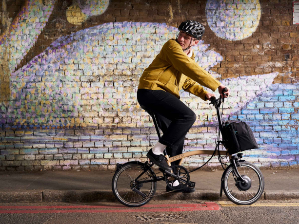 Brompton Electric C Line Urban H4R Dune Sand Rack