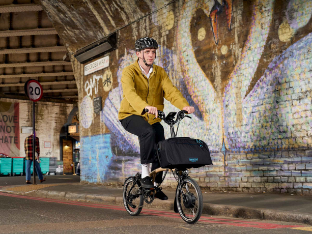 Brompton Electric C Line Urban H4R Dune Sand Rack