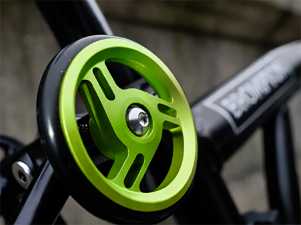 Brompton Advance Roller Wielen ACPT Line Green (Paar)
