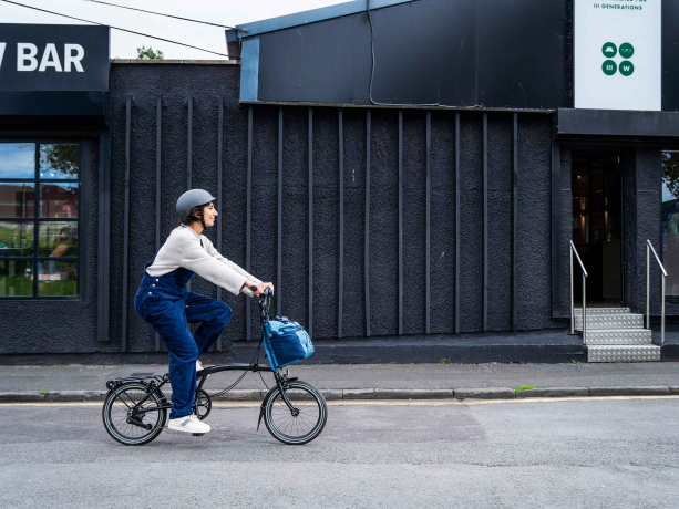 Brompton Borough Roll Top Bag L Reflective incl. Frame