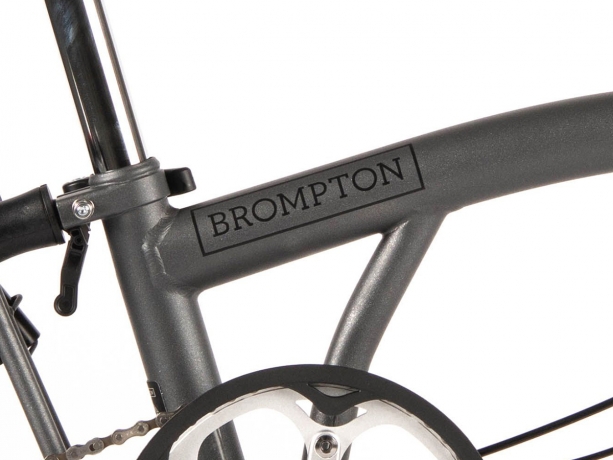 Brompton Decal Hoofdframe Grafiet Metalic Textured