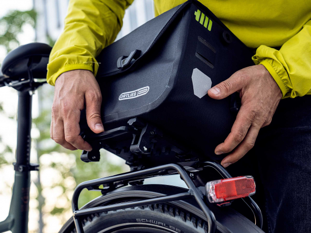 Ortlieb E-Trunk Boventas met Top-Lock Adapter Zwart