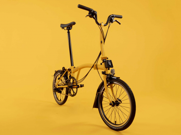 Brompton C Line Explore Midden met Rack Season 2023 Hommel Geel